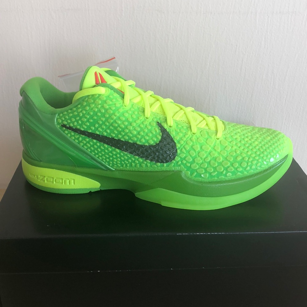 ‼️SOLD‼️NIKE KOBE VI PROTRO ‘GRINCH’ SNEAKERS - Picture 5 of 9